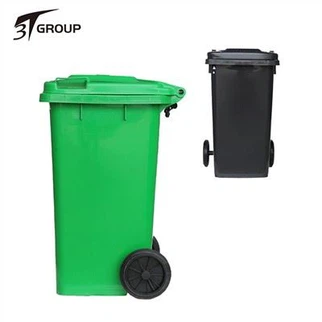 פח אשפה מפלסטיק